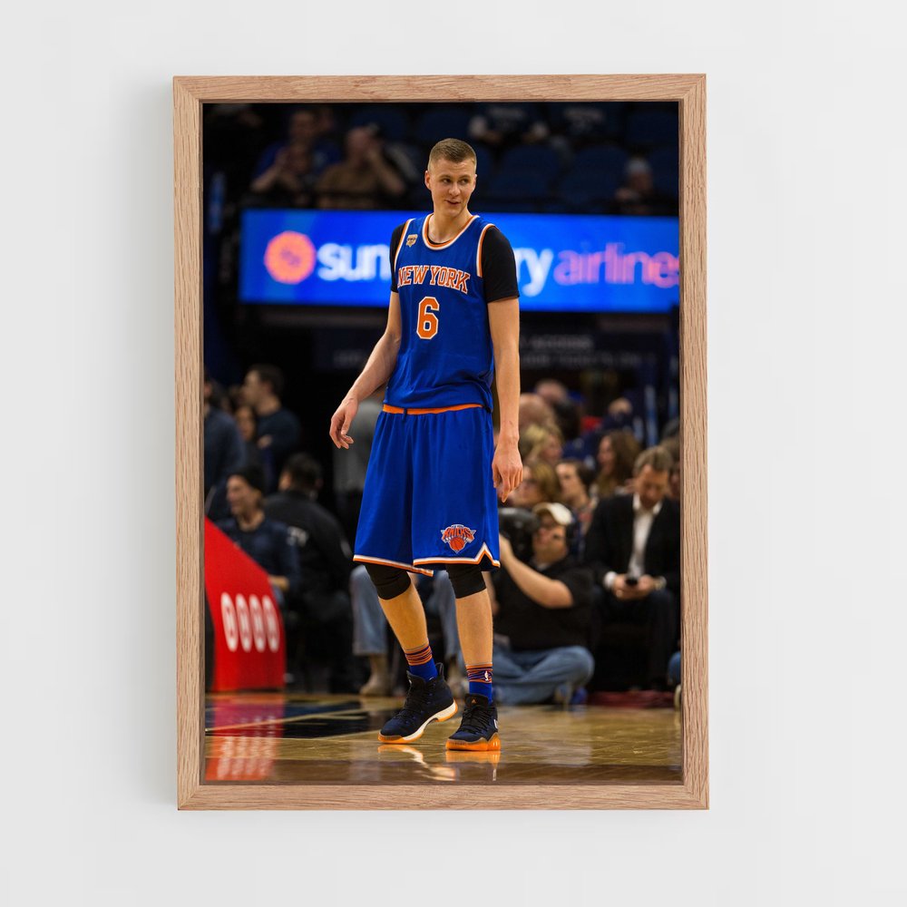 Poster Kristaps porzingis parquet – affiche Basketball (vue 4)